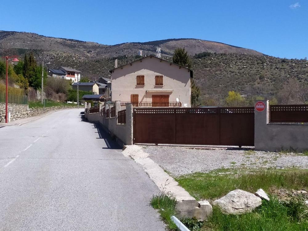 Apartamento Angostrina Angoustrine Bagian luar foto